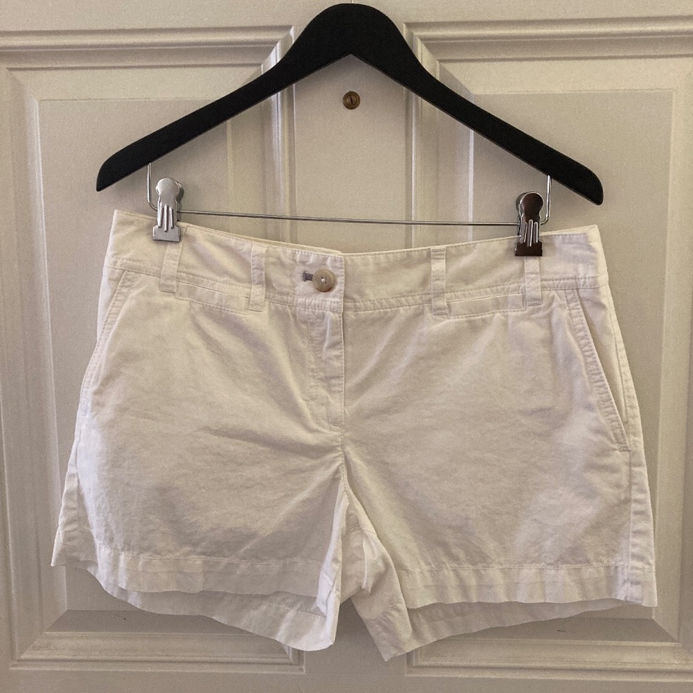 FINAL SALE! Ann Taylor LOFT 4" Inseam Shorts/White/Cotton/Size 8/EUC/PRICE FIRM!